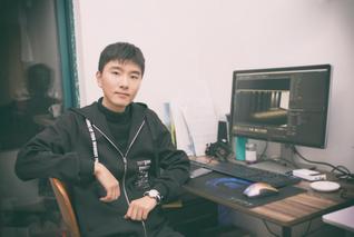 軟件學院----梁正中